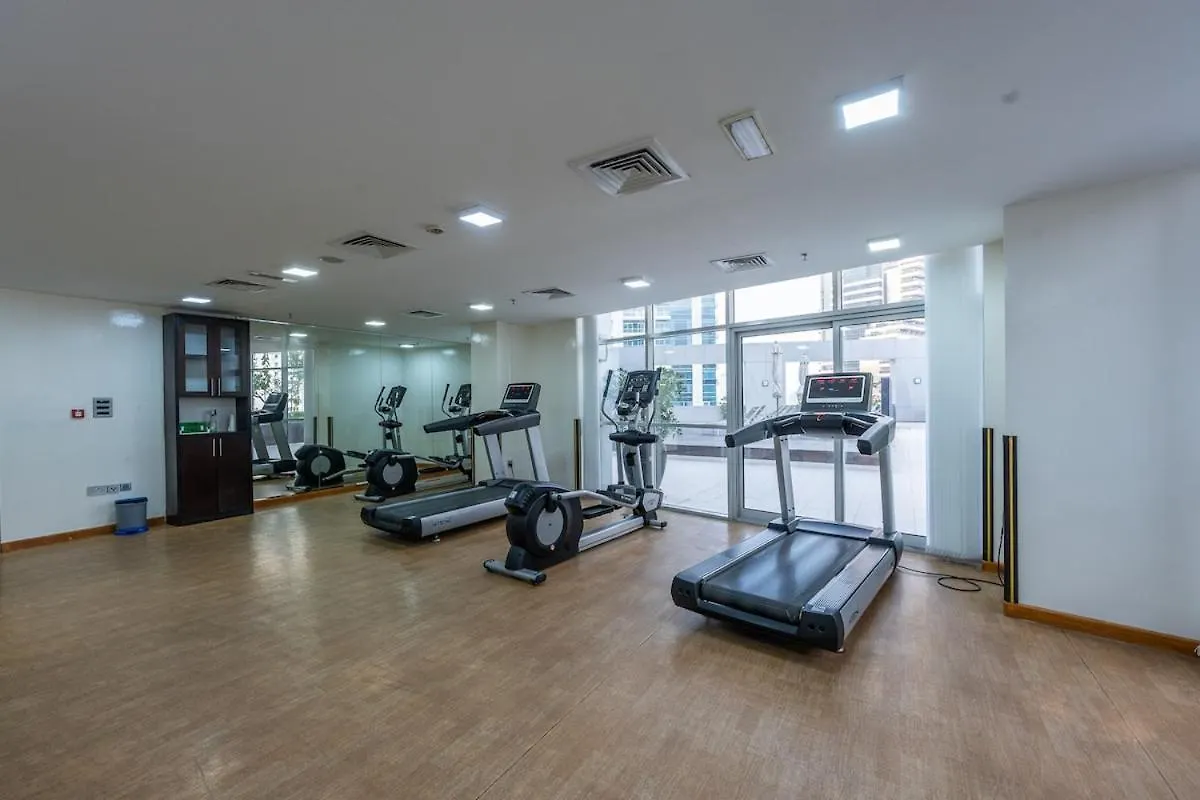 Spacious 3-Bedroom With Modern Amenities In Jbr Dubai United Arab Emirates