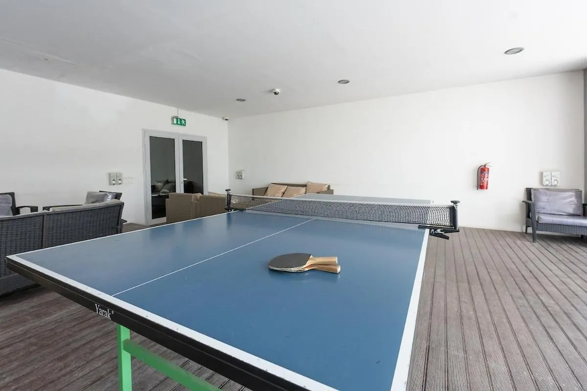 Spacious 3-Bedroom With Modern Amenities In Jbr Dubai Apartment