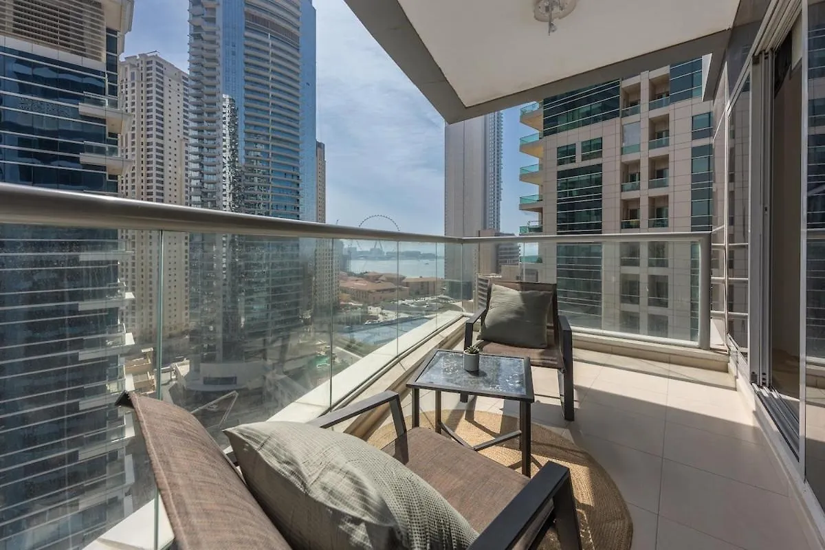 Spacious 3-Bedroom With Modern Amenities In Jbr Dubai 0*,