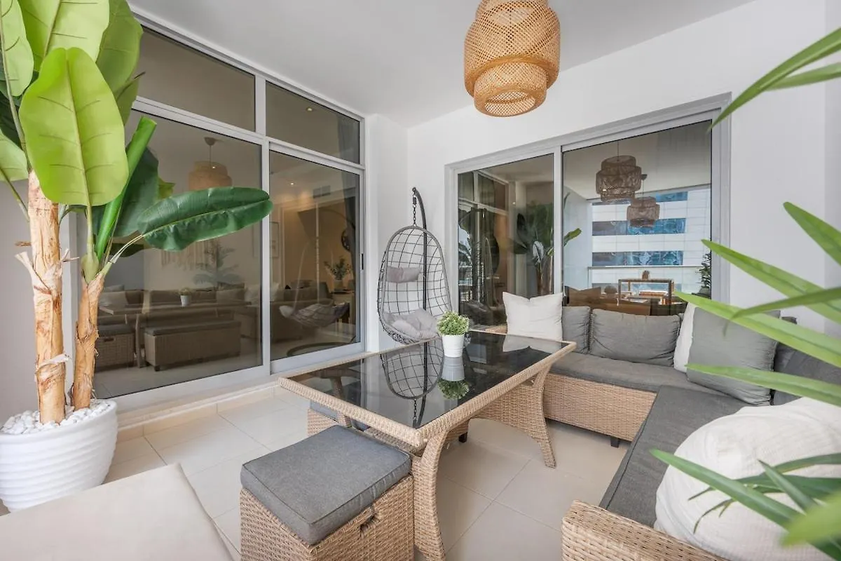 Spacious 3-Bedroom With Modern Amenities In Jbr Dubai
