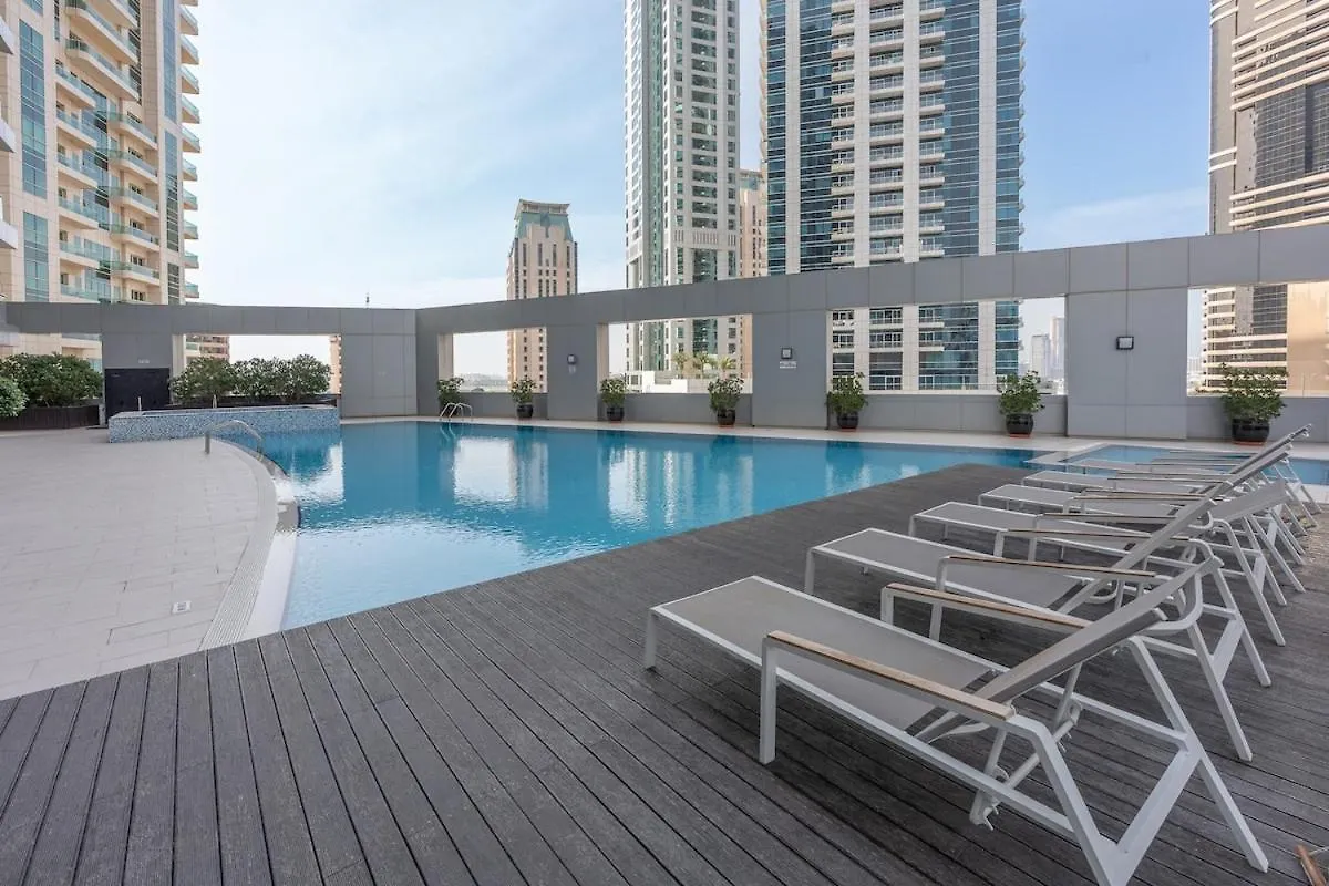 Apartmán Spacious 3-Bedroom With Modern Amenities In Jbr Dubaj