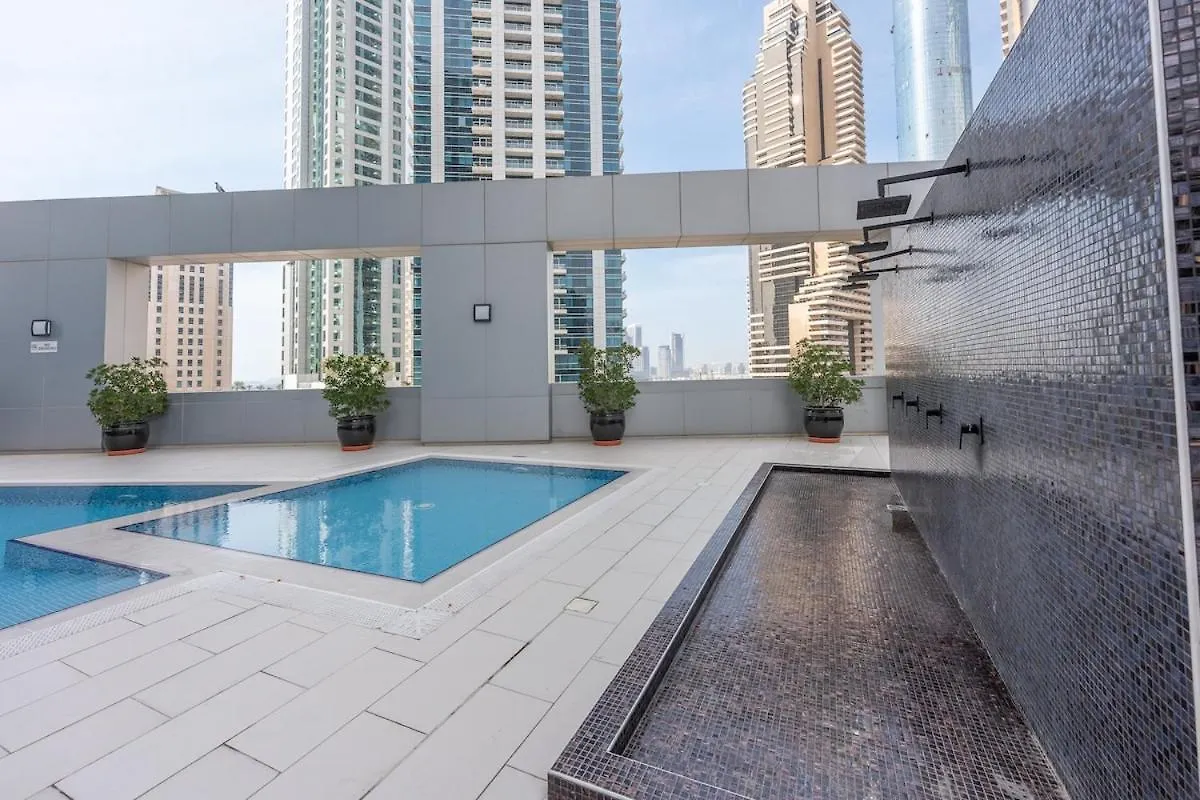 Apartmán Spacious 3-Bedroom With Modern Amenities In Jbr Dubaj